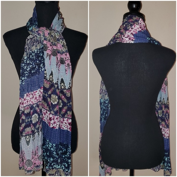 Pretty Persuasion Multi-colored Scarf - Picture 1 of 4